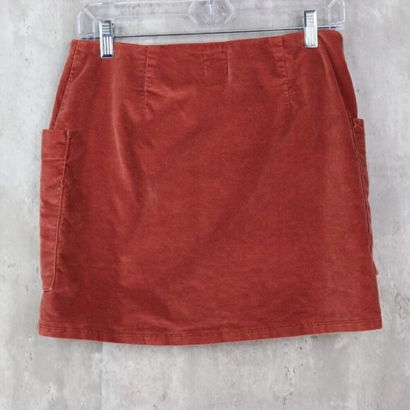 BDG Urban Outfitters Skirt Womens Size Medium‎ Red Button Front Velvety Stretch - Picture 3 of 3